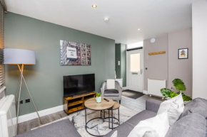 Top Floor Brighton City Apartment